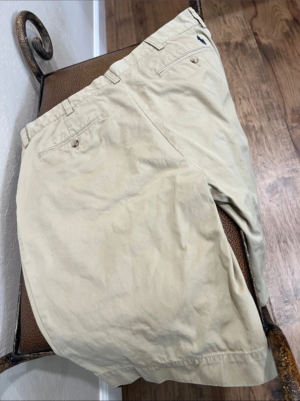 Like New Ralph Lauren Polo Golf 100% Cotton Classic Shorts in Fabulous Khaki!
